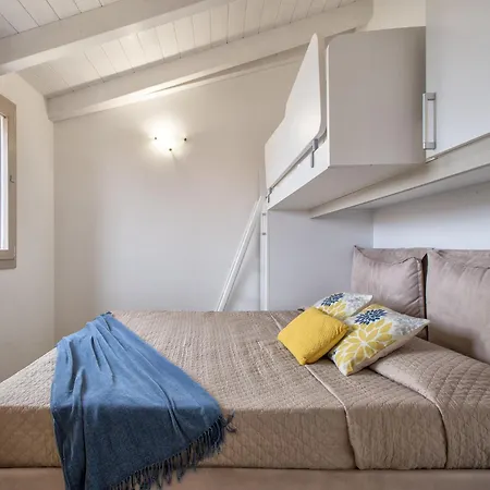 Luca By Interhome アパート *